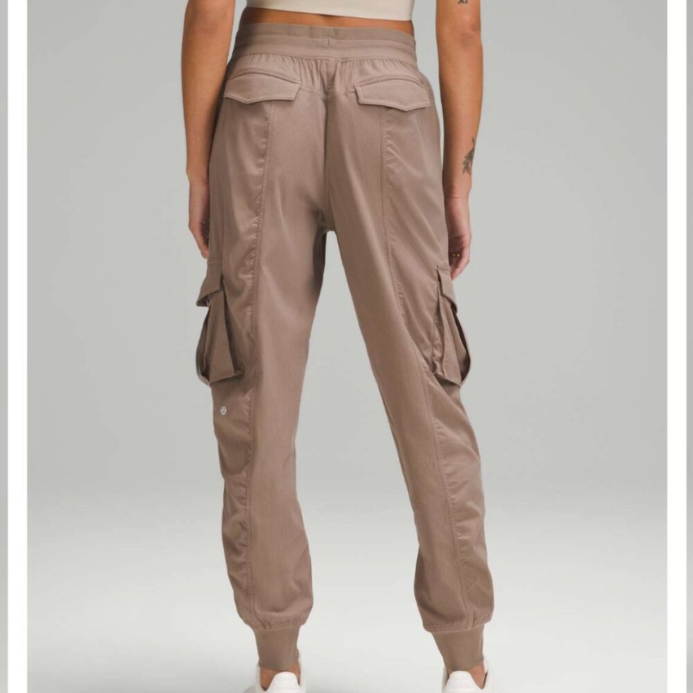 Lululemon Dance Studio Relaxed-Fit Cargo Jogger Small Taupetastic SOLD OUT - Picture 2 of 6
